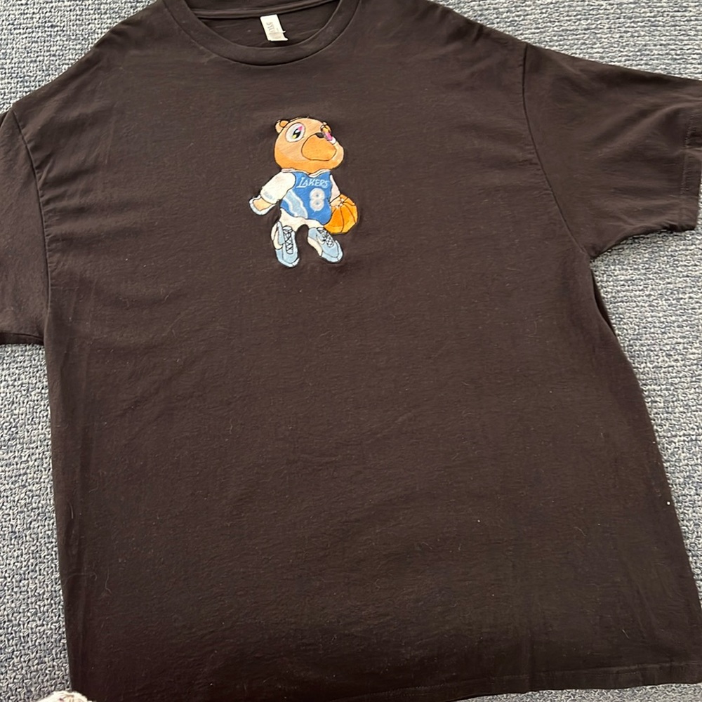 Men’s black tshirt size xl